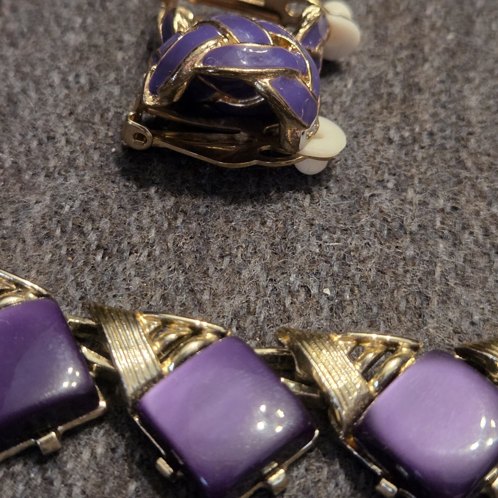 Vintage CoroCraft Purple Necklace & Clip Earrings‎ Set Gold Tone Mid Century - Picture 2 of 7